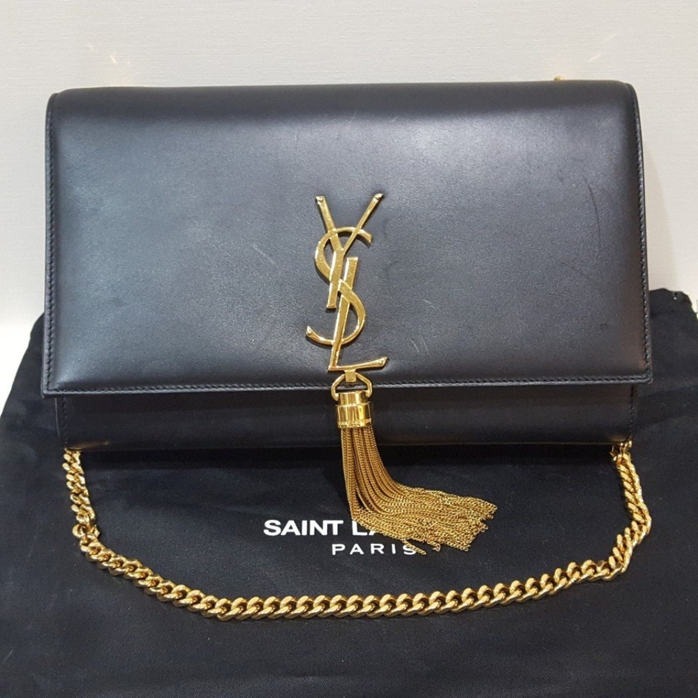 YSL SAINT LAURENT Medium Kate crossbody w/ tassel